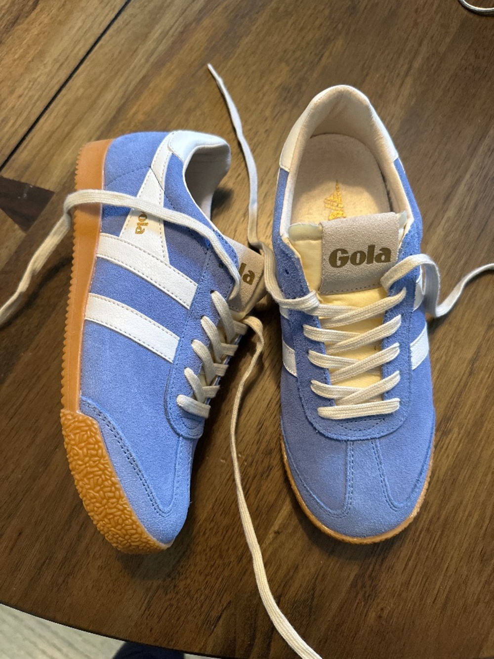 GOLA Elan Sneakers Size 7.5
